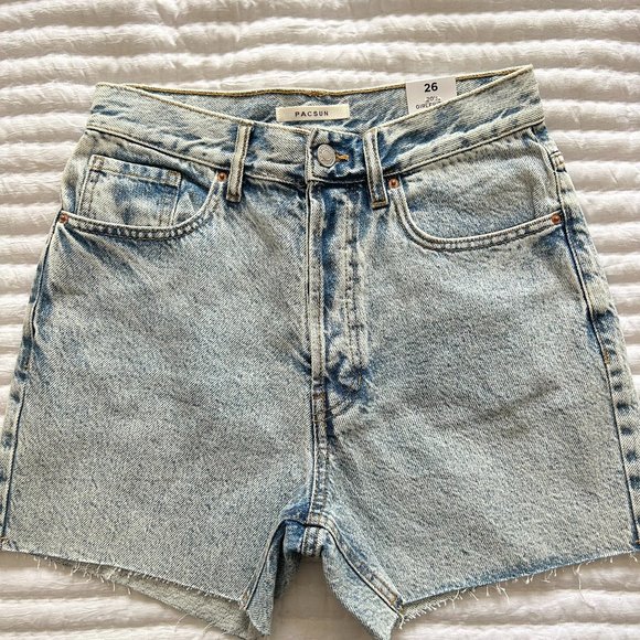 pacsun girlfriend 90's denim high rise shorts size 26 - Picture 1 of 4